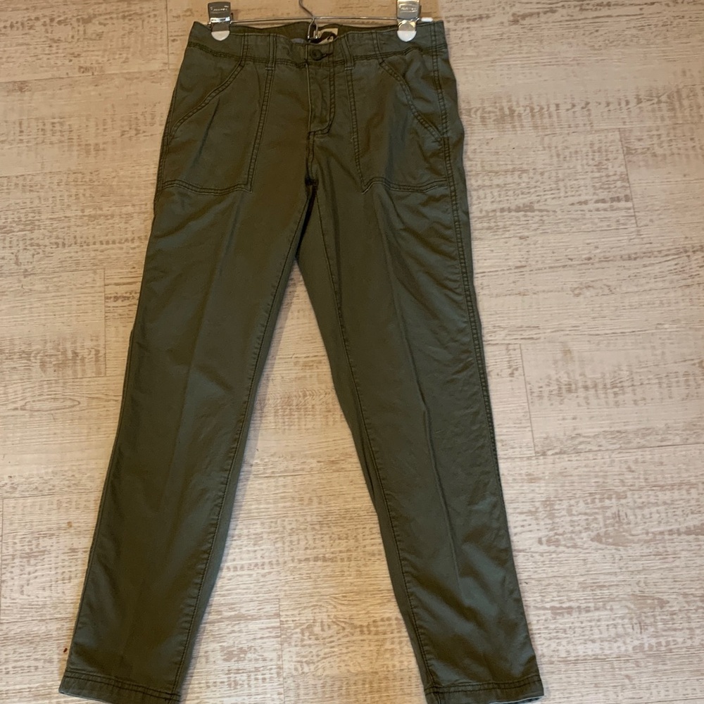 Ll Bean cotton  stretch canvas pants size 2 EUC
NO FLAWS. Super cute!